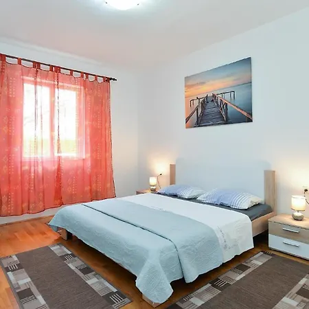 Fuer 5 Personen Ca 70 Qm In Fazana, Istrien Istrische Riviera Apartman *