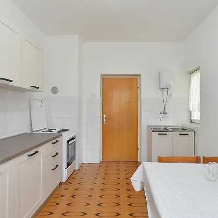 Fuer 5 Personen Ca 70 Qm In Fazana, Istrien Istrische Riviera *